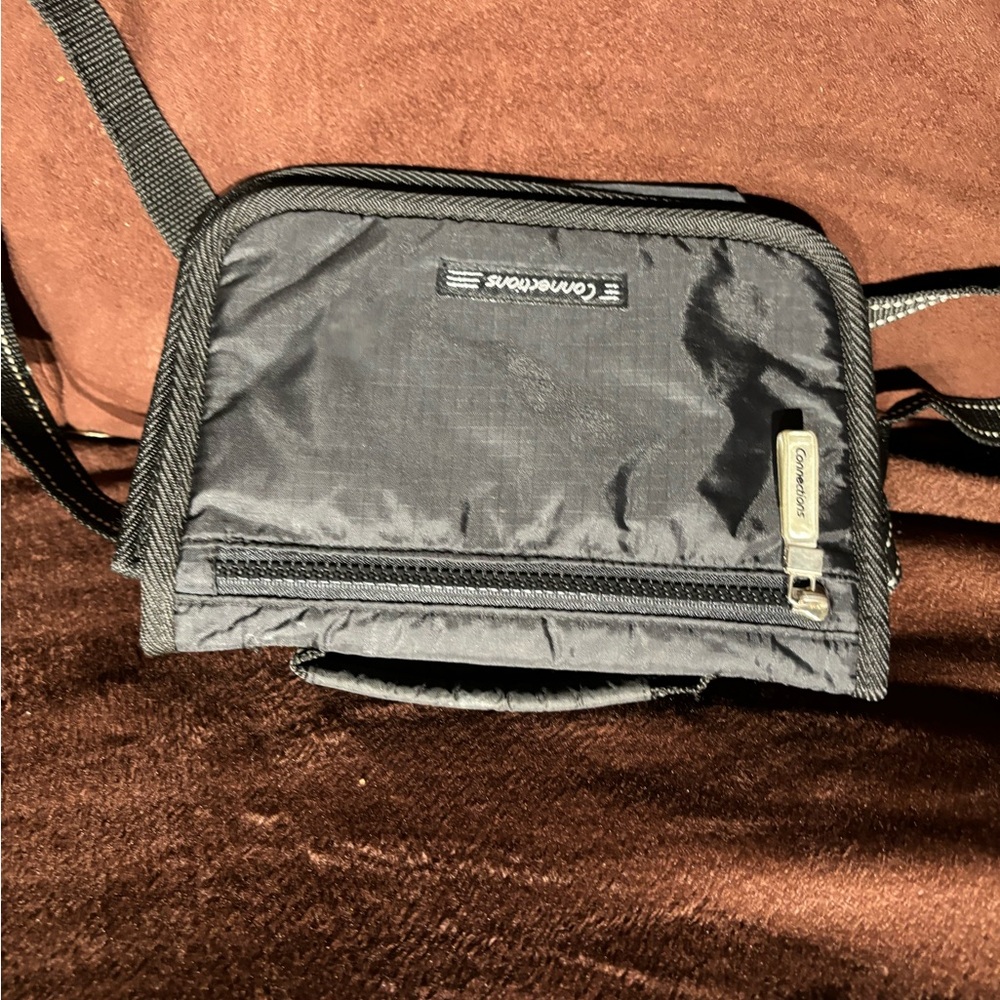 Connections Women's Black with White Accents Mini Crossbody Bag - Picture 8 of 12